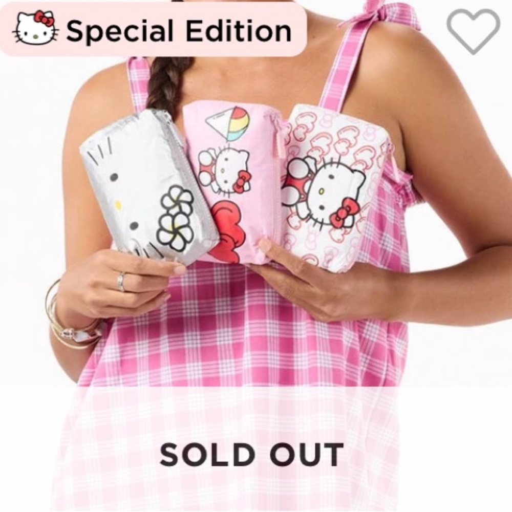 Aloha Collection 🌺 Hello Kitty Mini Pouch Set - Picture 3 of 8